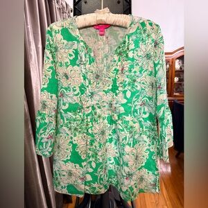 Lilly Pulitzer Green and White Floral Blouse
